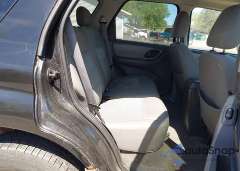 2007 Ford Escape Xlt из США, поврежденный, VIN 1FMCU93Z17KA34829